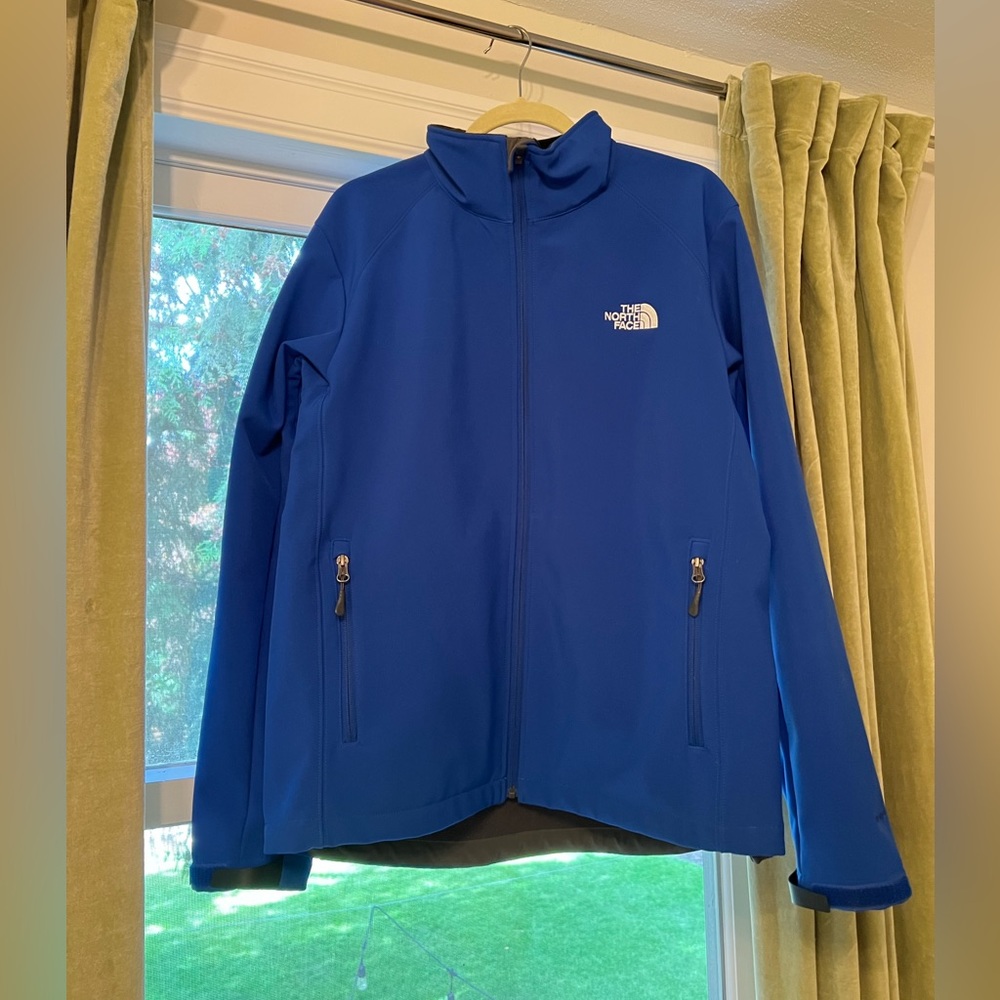 Men’s North Face Jacket